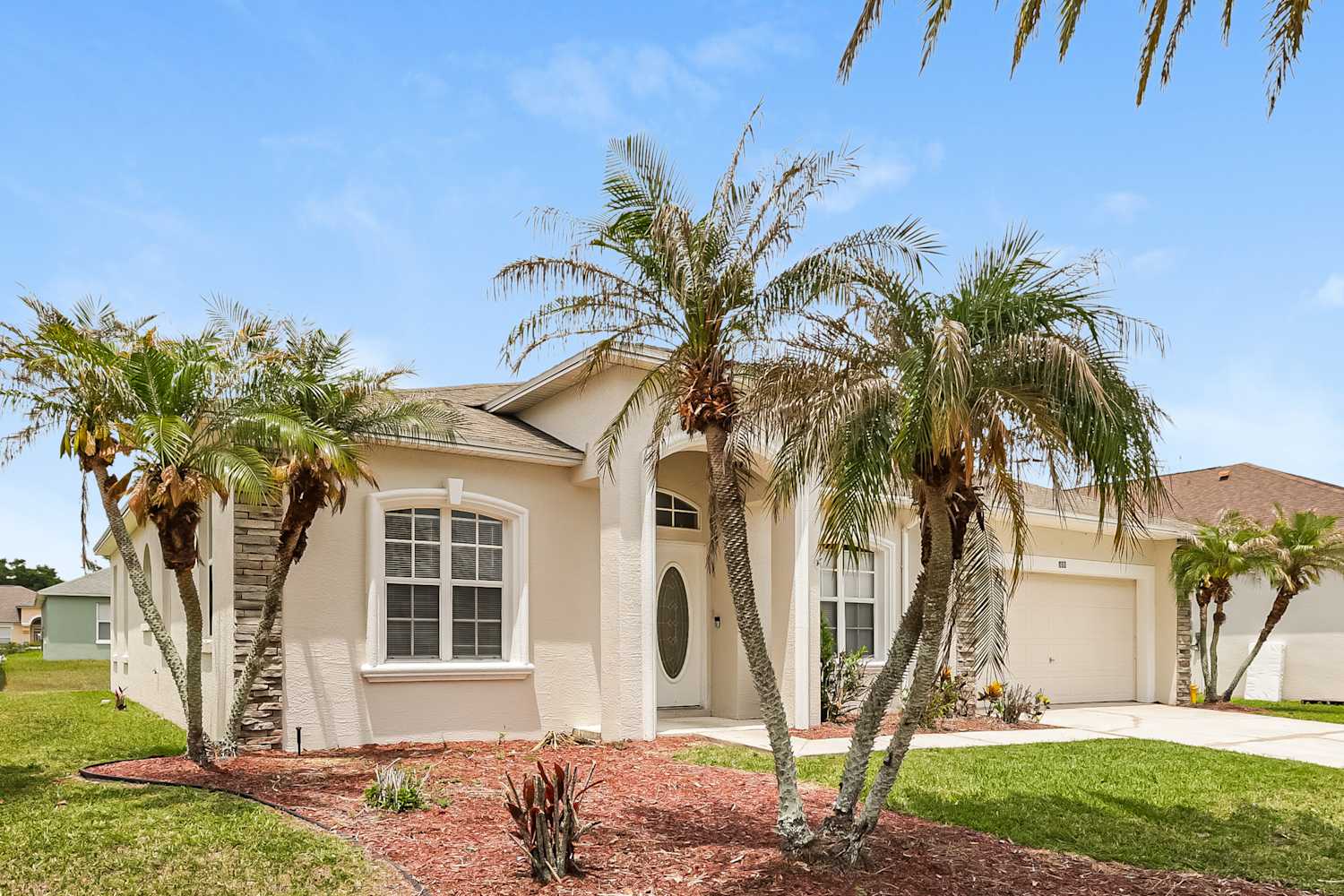 4-Bed House for Rent - 608 Terranova Dr, Winter Haven, FL