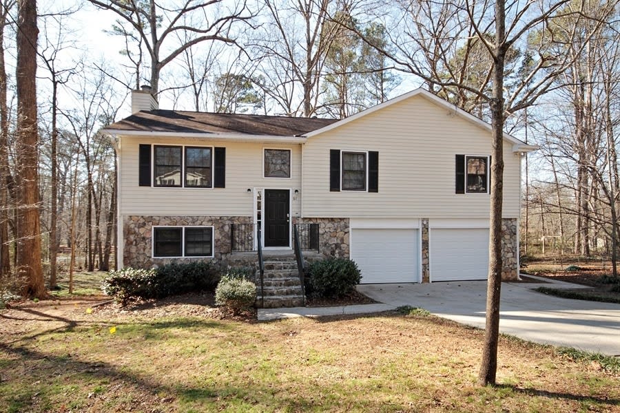 3 Bedroom House – 61 Winn Cir, Lawrenceville, GA 30044
