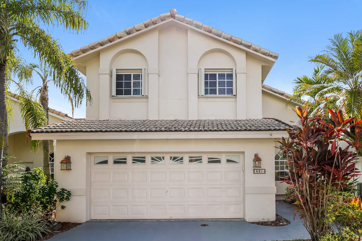 4-Bed House for Rent - 621 SW 176th Ave, Pembroke Pines, FL