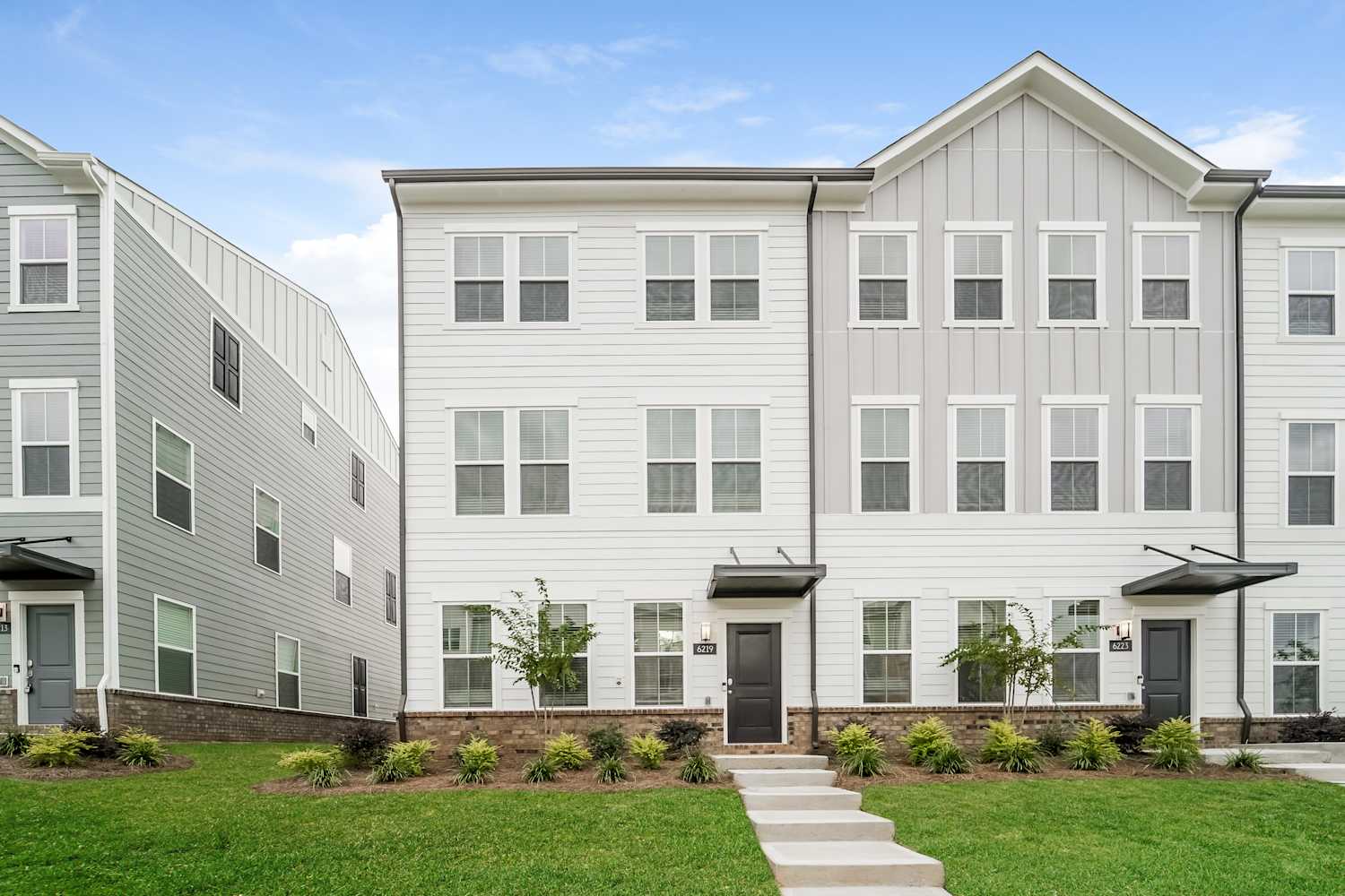 4-Bed Apartment in Smith Farms, Charlotte