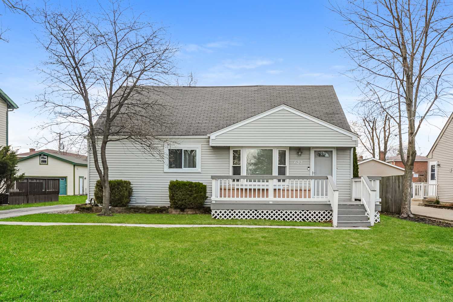3-Bed House for Rent - 622 E Le Moyne Ave, Lombard, IL