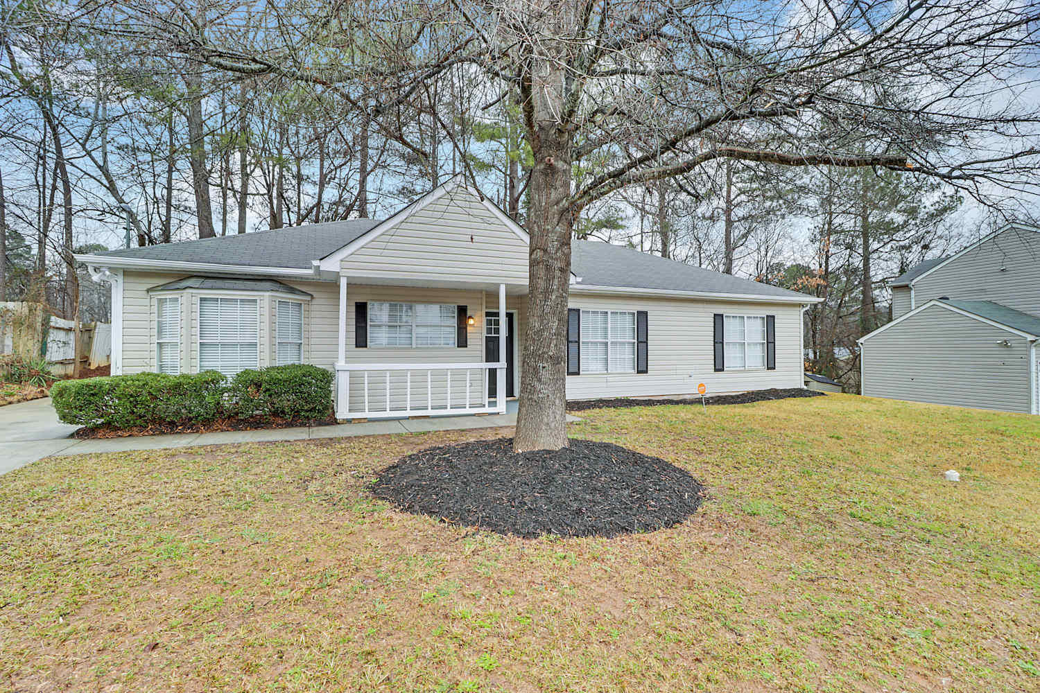 3 Bedroom House – 626 Waynes Ct Se, Atlanta, GA 30354