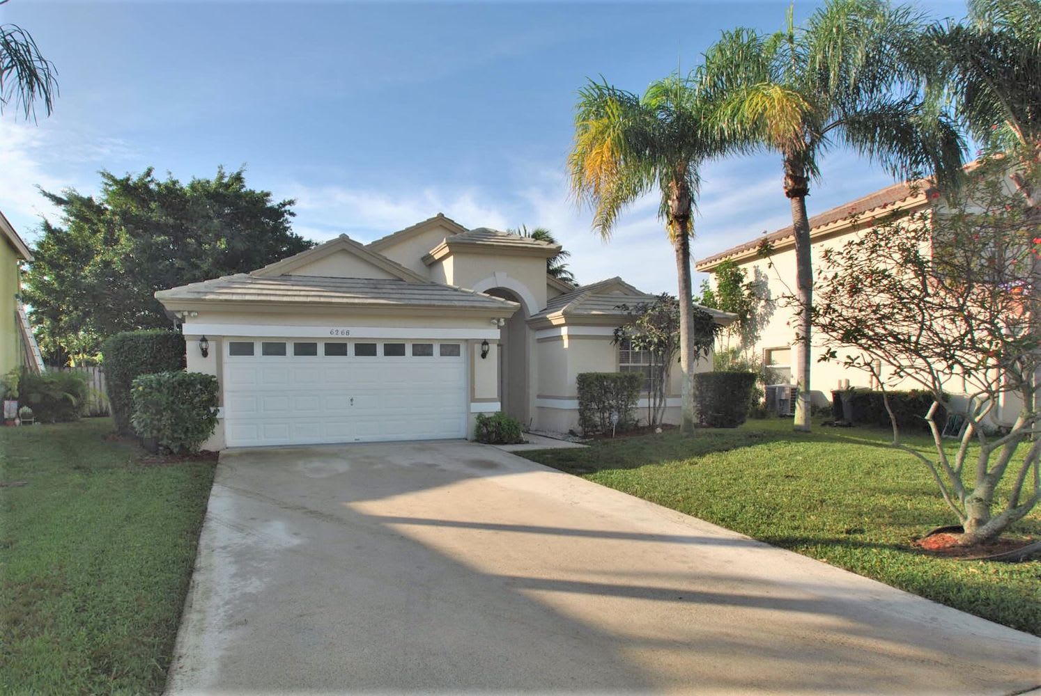 4-Bed House for Rent - 6268 Windlass Cir, Boynton Beach, FL