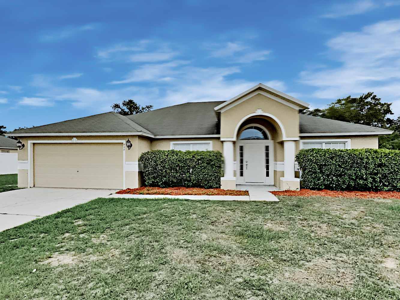 4-Bed House for Rent - 628 Hatchwood Dr, Haines City, FL