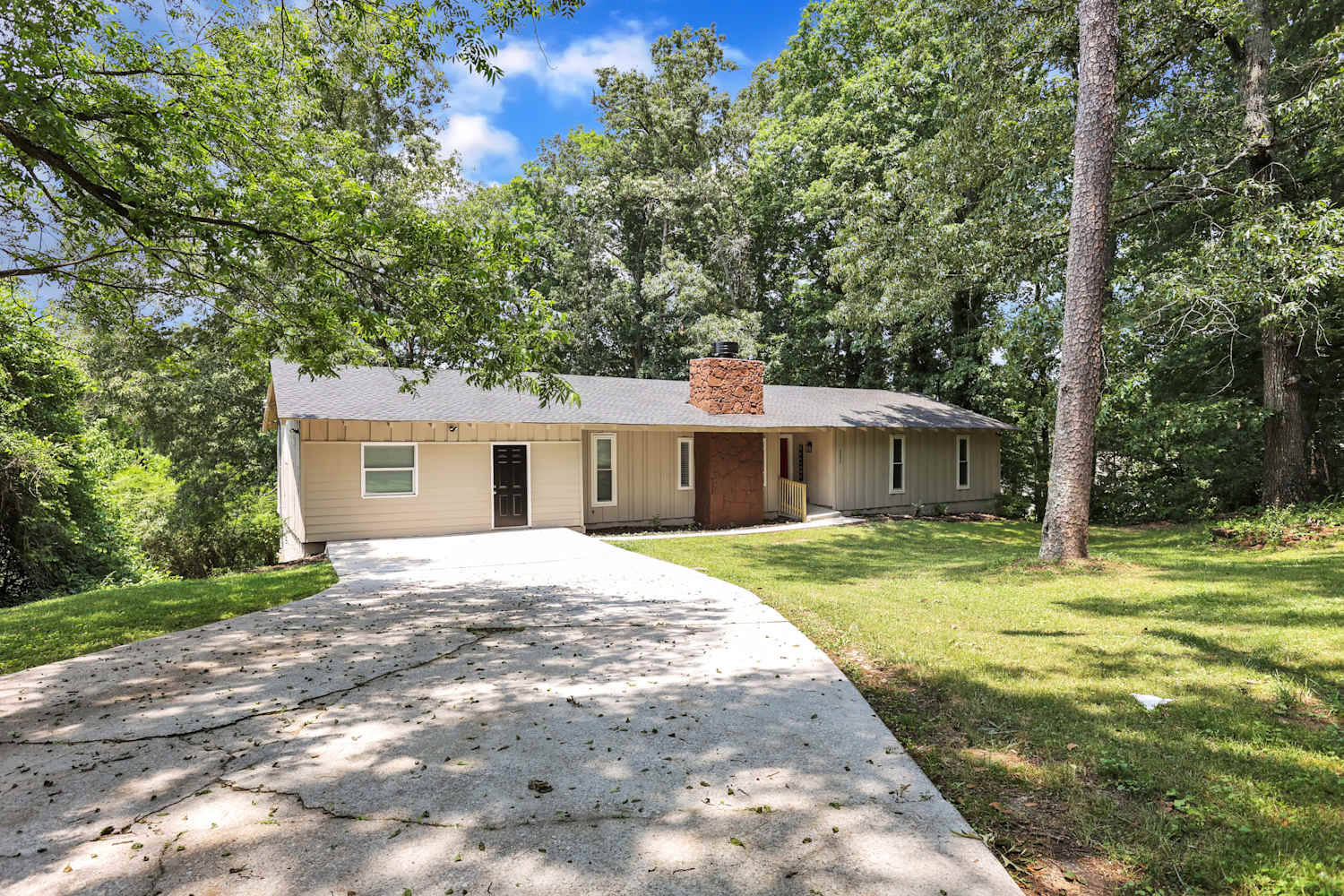 4 Bedroom House – 6298 Silver Spur Dr, Lithonia, GA 30058