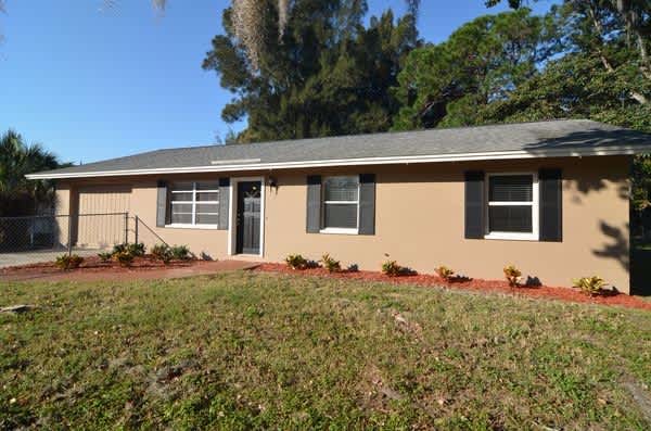 4-Bed Home in null, Bradenton