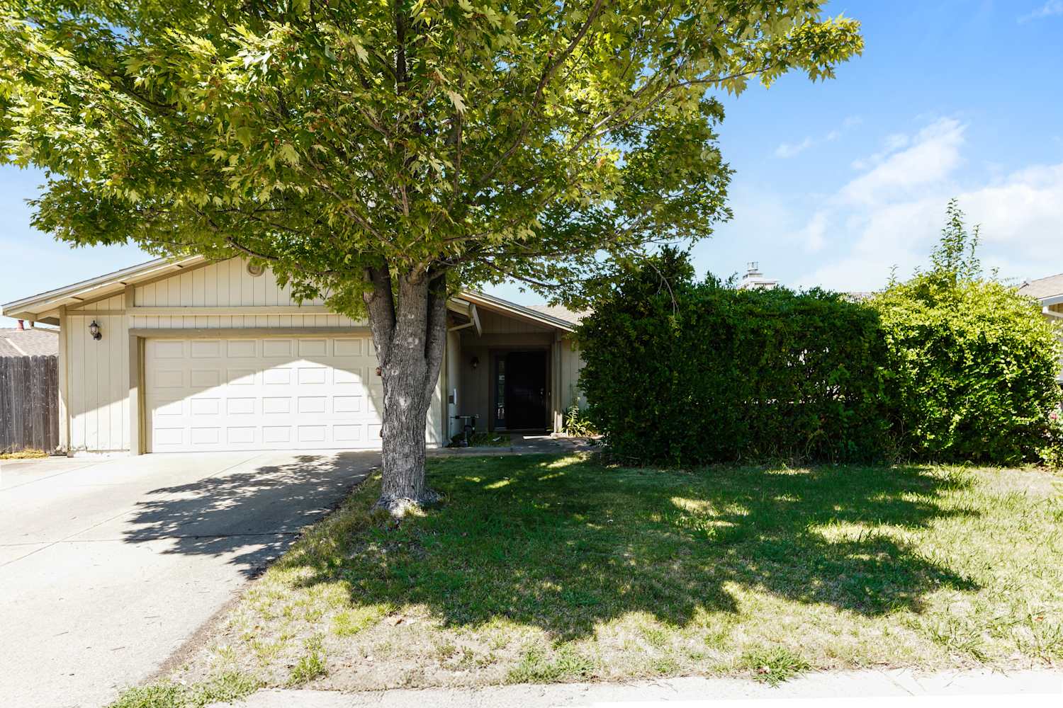 4-Bed House for Rent - 645 Grider Dr, Roseville, CA