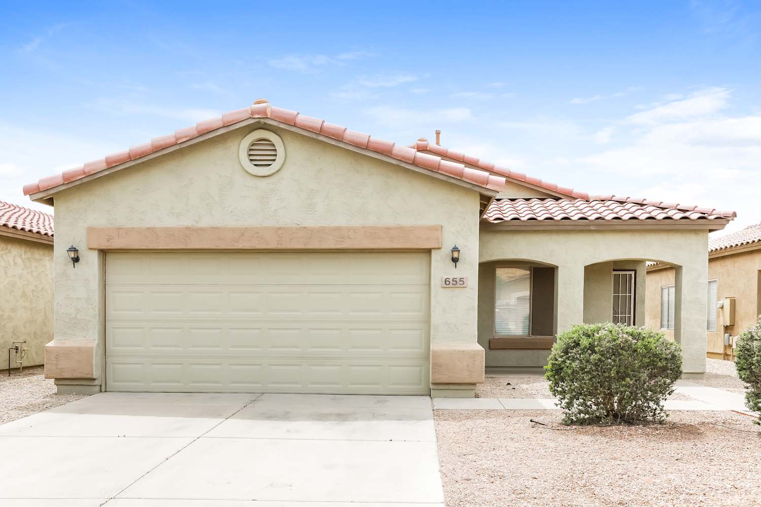 3-Bed House for Rent - 655 E Renegade Pl, San Tan Valley, AZ