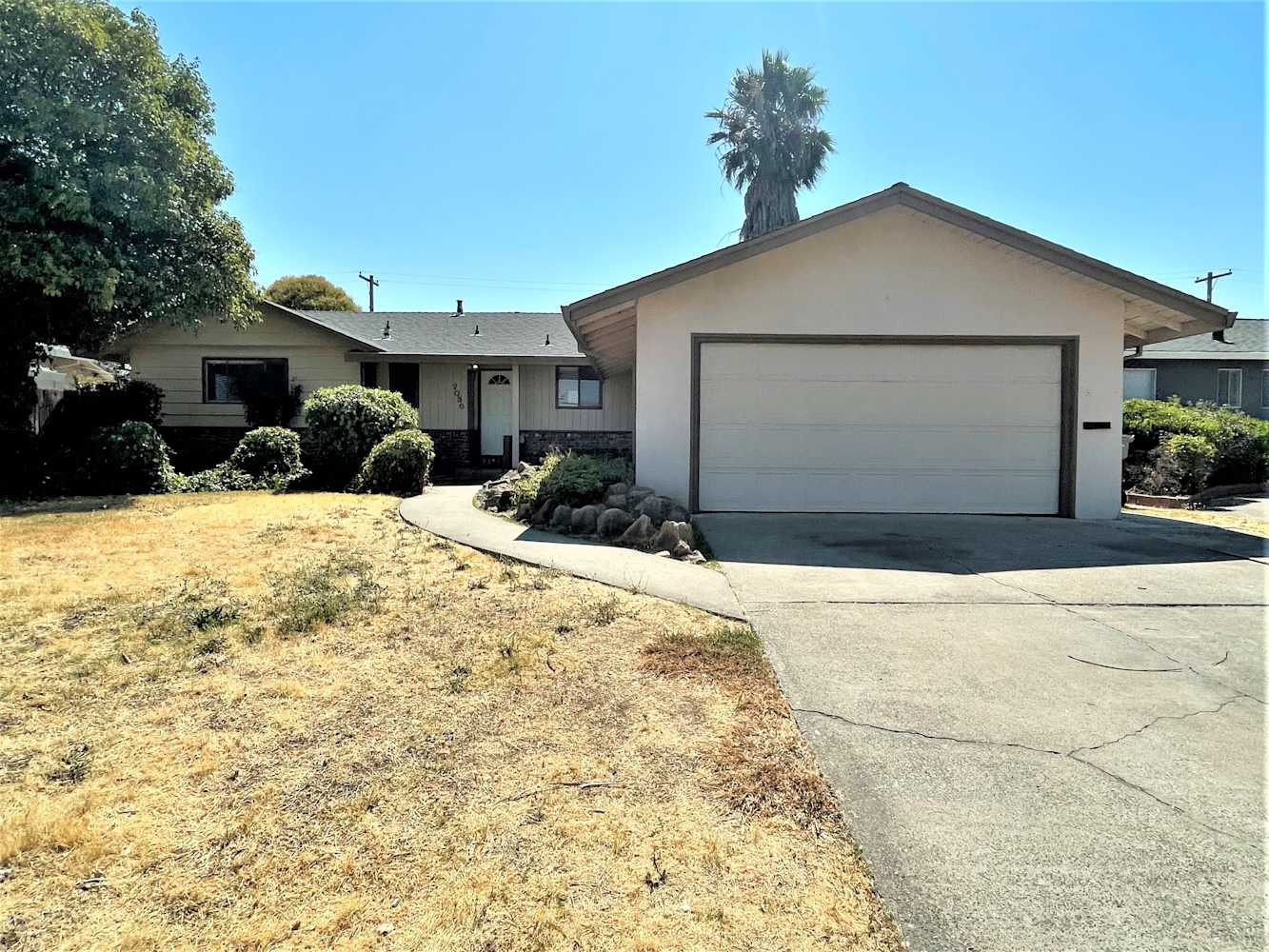 3-Bed House for Rent - 7030 Tamoshanter Way, Sacramento, CA