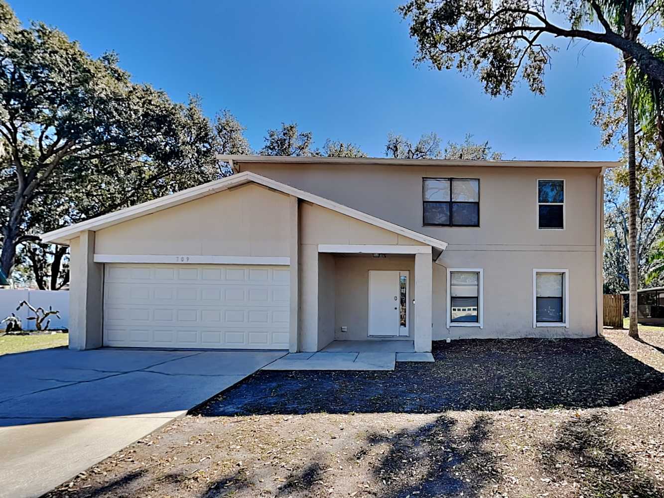 4-Bed House for Rent - 709 Sandy Creek Dr, Brandon, FL