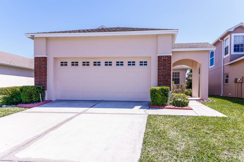 3-Bed House for Rent - 7136 Lake Eaglebrooke Wy, Lakeland, FL