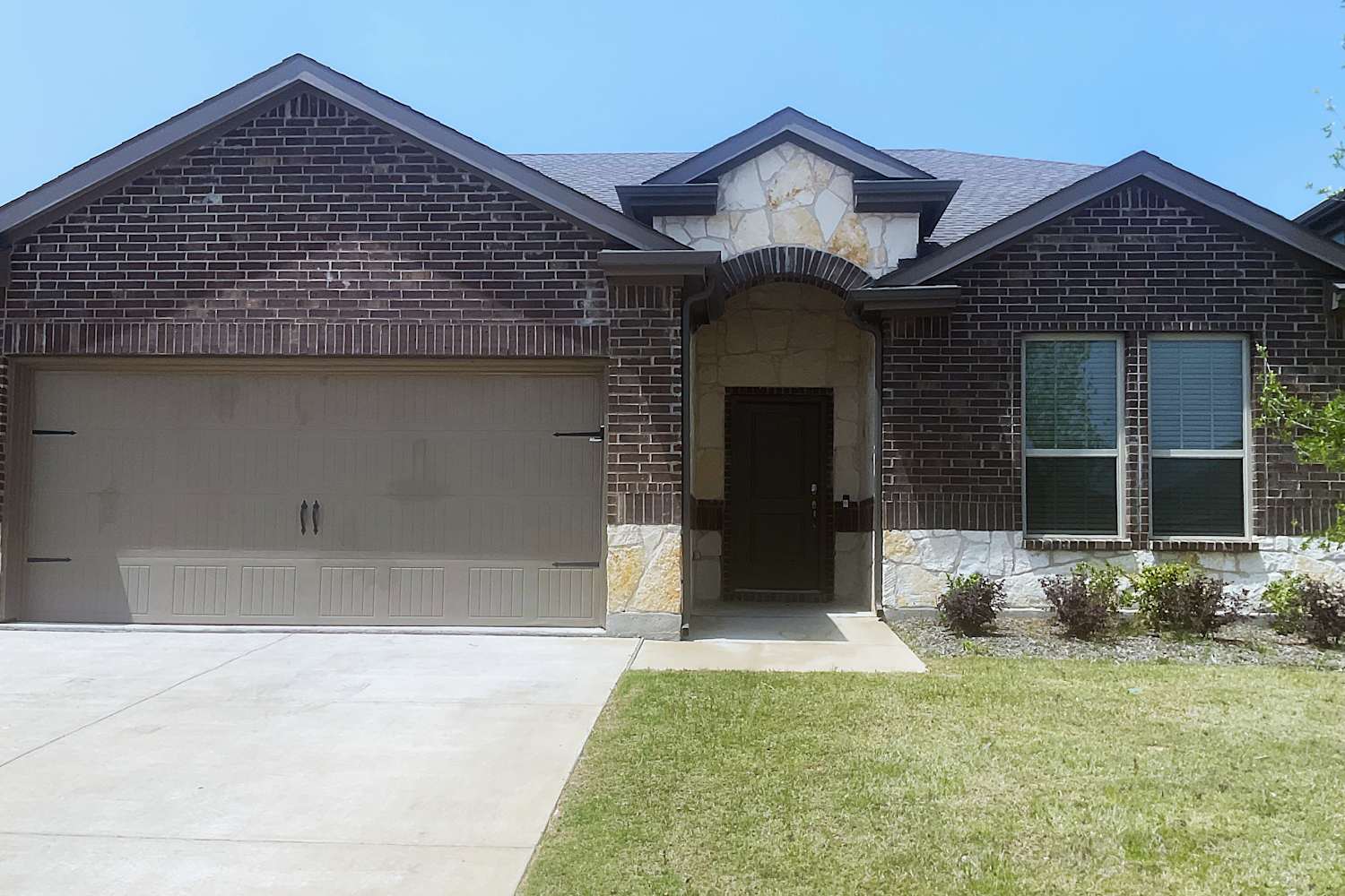 4-Bed Home in Millstone, Mckinney