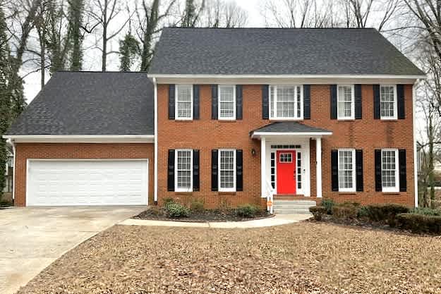 5-Bed House for Rent - 7349 Timberline Way, Stone Mountain, GA