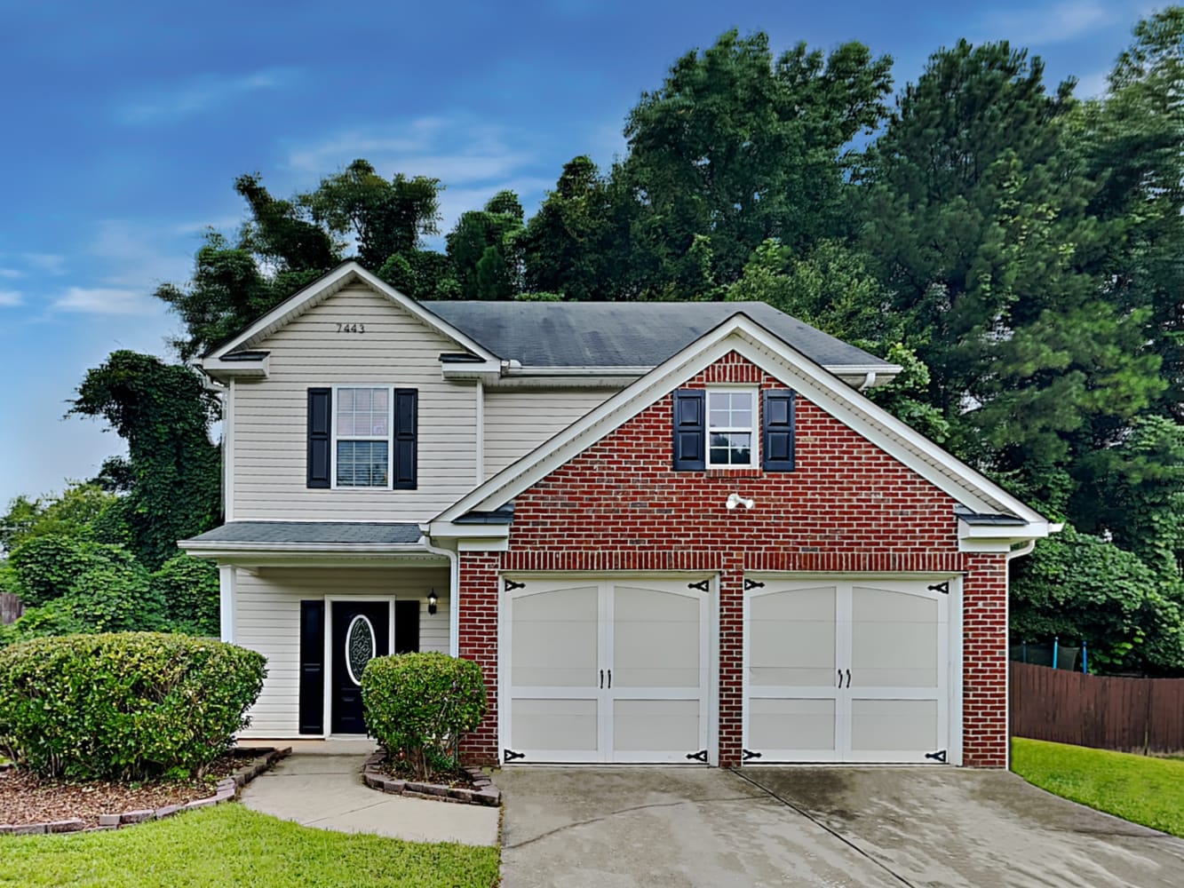 3 Bedroom House – 7443 Grayson Bridge Cir, Douglasville, GA 30134