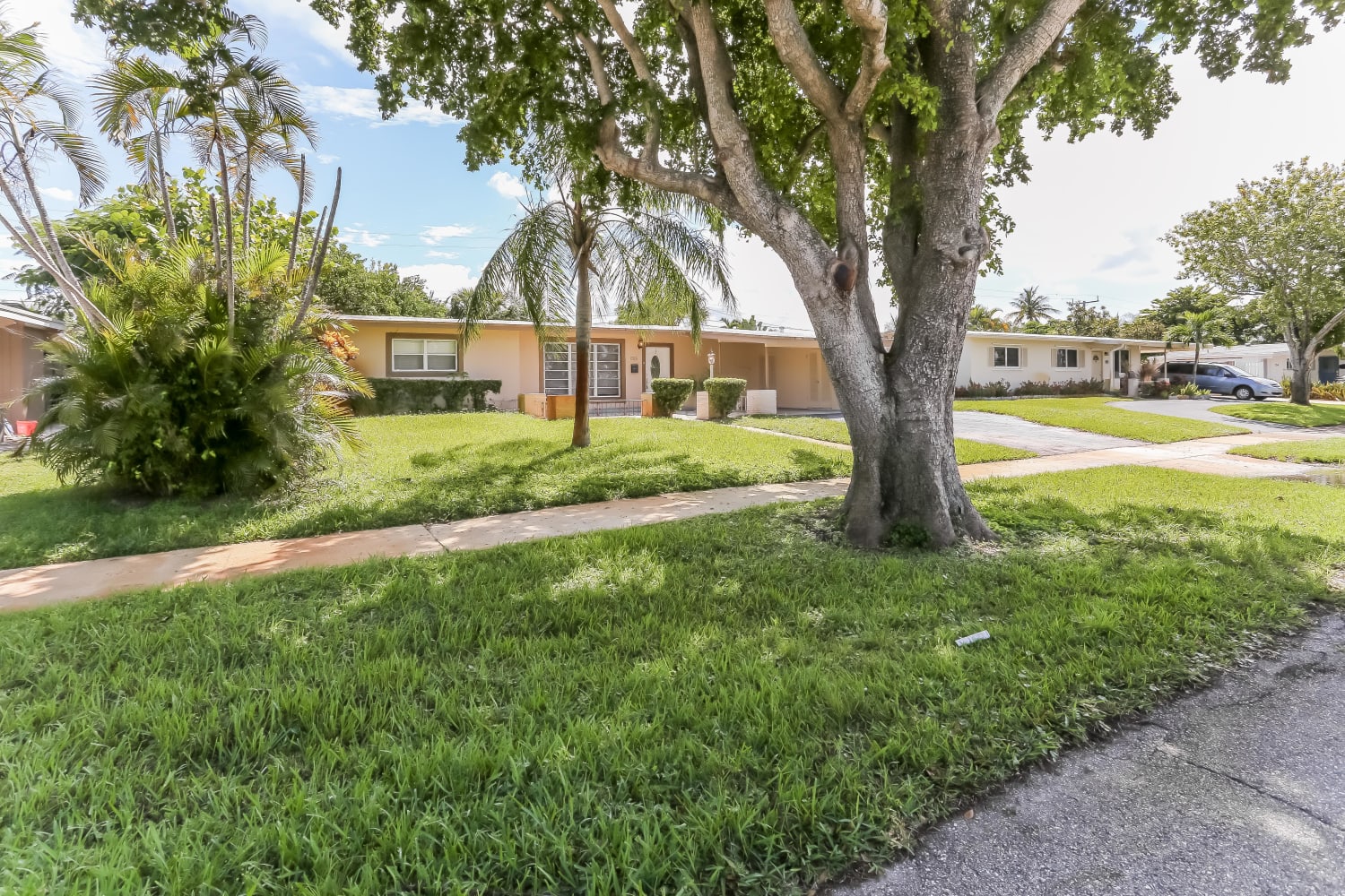 3-Bed House for Rent - 746 Eagle Way, North Palm Beach, FL