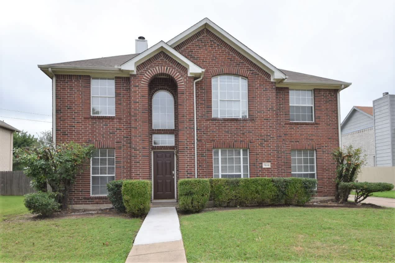 4-Bed House for Rent - 7518 Armstrong Ln, Rowlett, TX