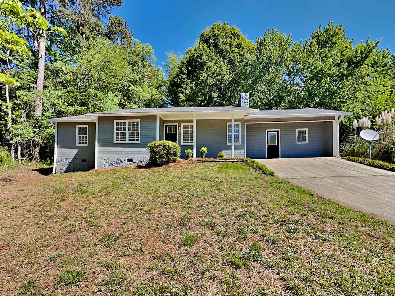 4-Bed House for Rent - 8594 Autumn Leaf Dr, Douglasville, GA