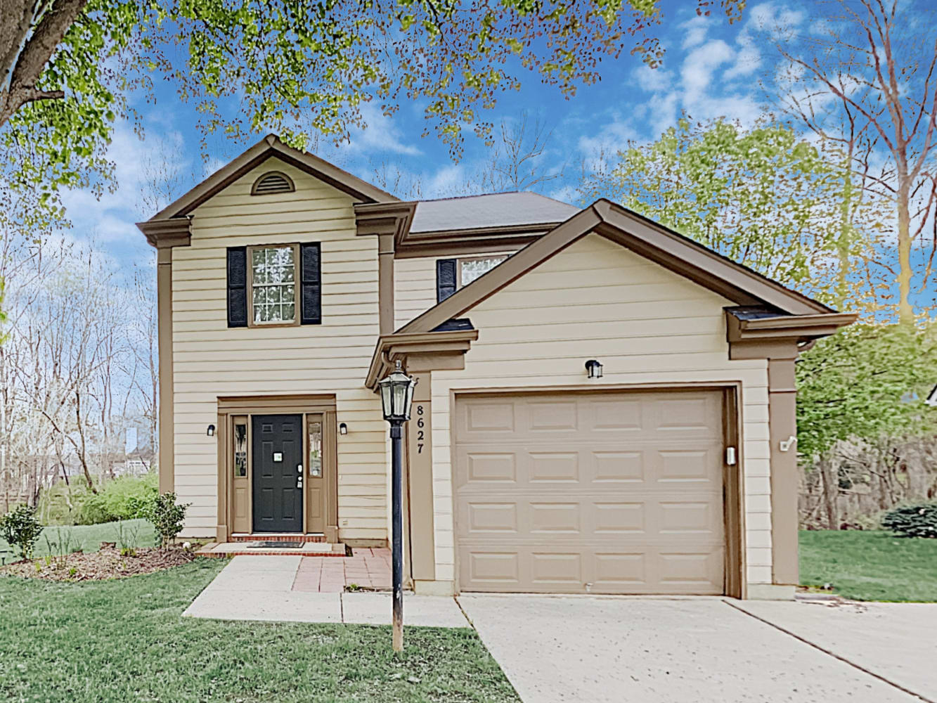 3-Bed House for Rent - 8627 Lockerbie Ln, Charlotte, NC