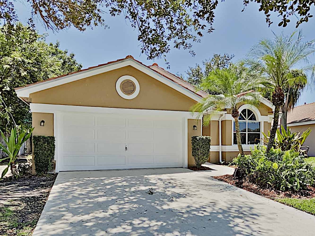 3-Bed Home at 8642 Tourmaline Blvd, Boynton Beach
