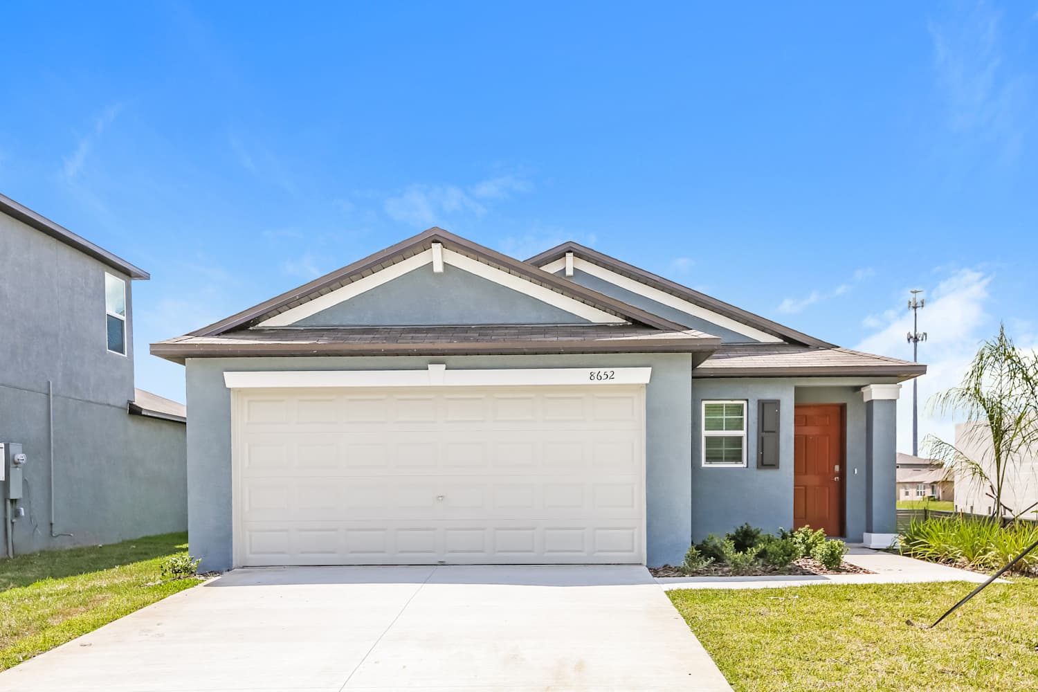 3-Bed Apartment in Pravela, Palmetto