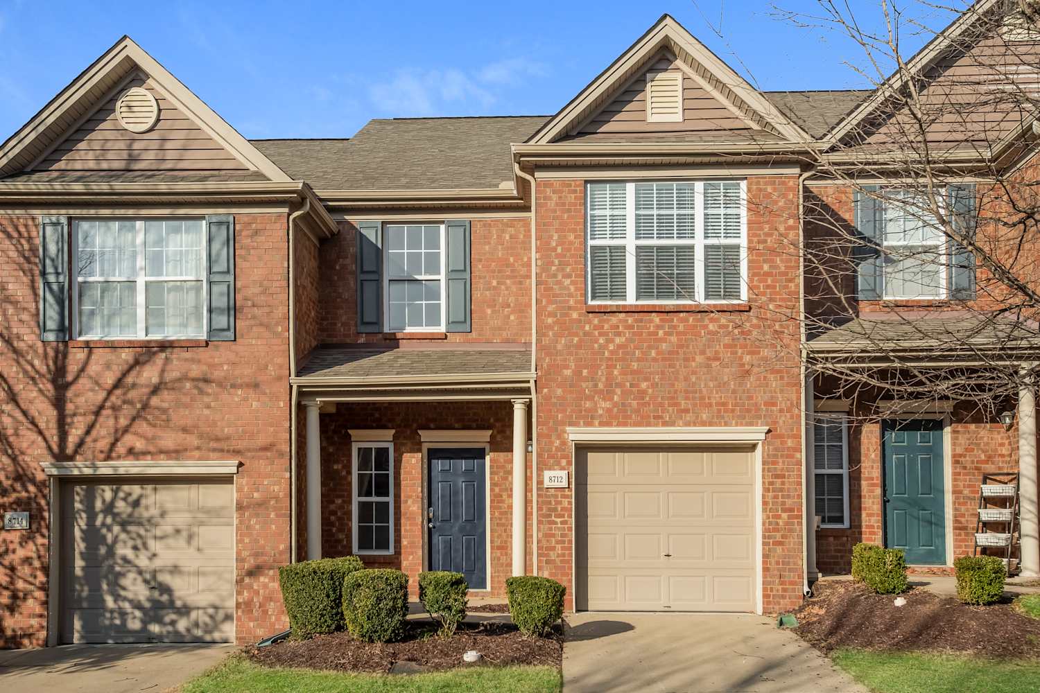 3-Bed Home at 8714 Ambonnay Dr, Brentwood