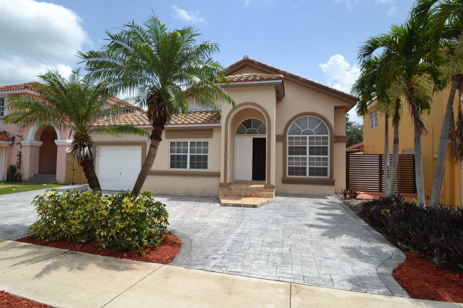 3-Bed Home in null, Miami Lakes