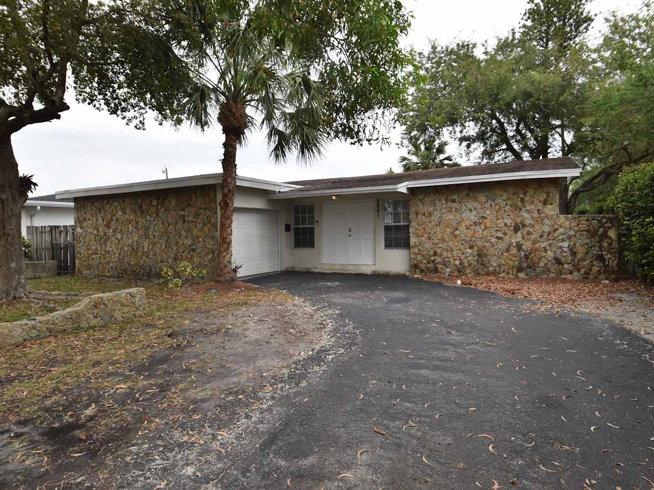 4-Bed Home in null, Sunrise