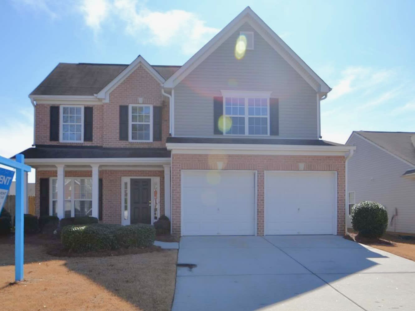 4-Bed House for Rent - 940 Clairidge Ln, Lawrenceville, GA