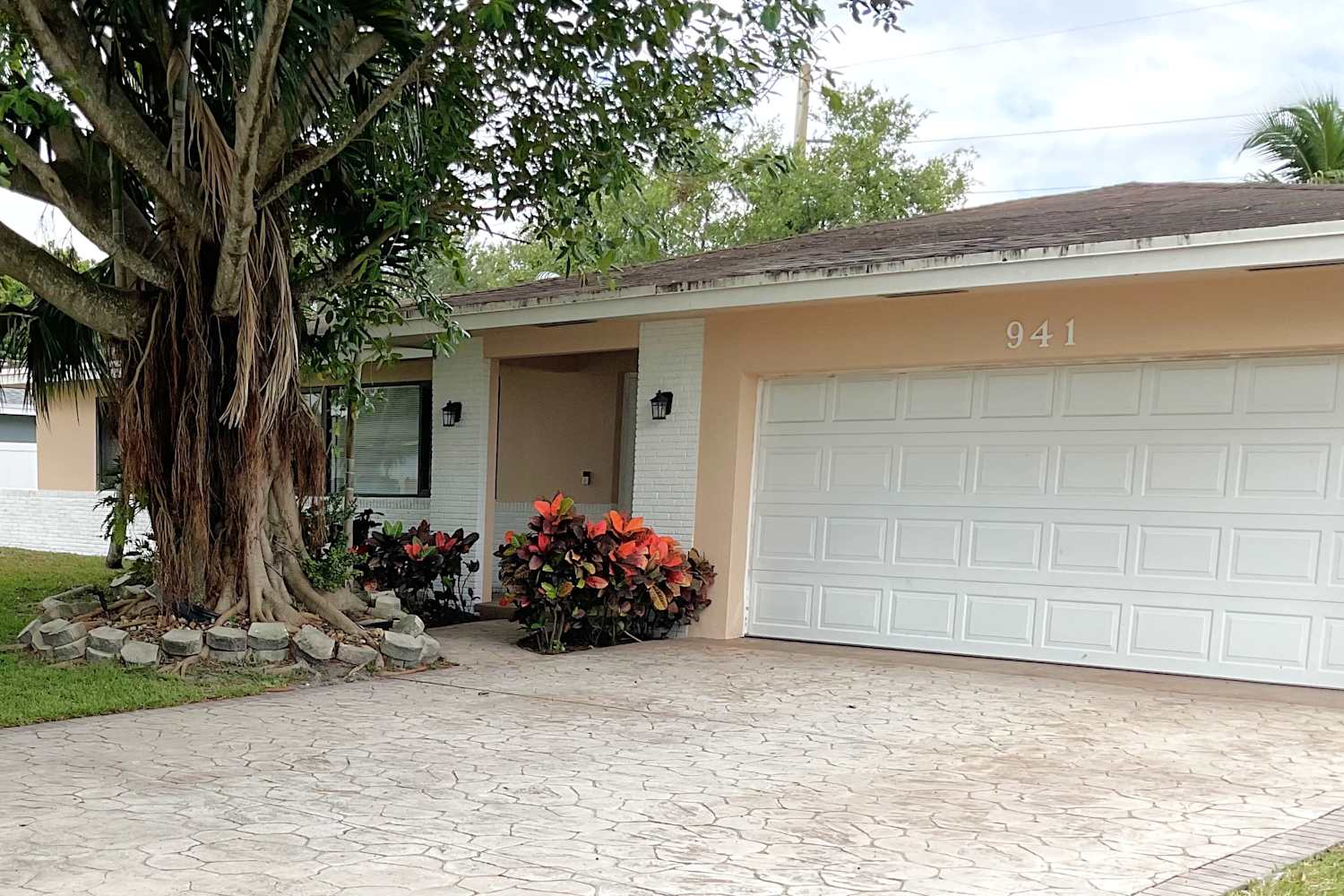 4-Bed House for Rent - 941 SW 75th Ter, Plantation, FL