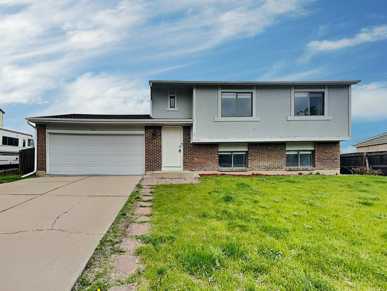 3-Bed Home at 9527 W David Ave, Littleton
