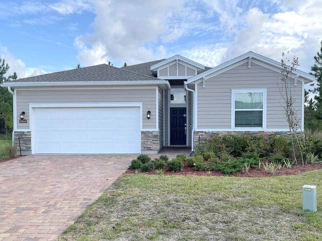 4-Bed House for Rent - 9968 Lemon Grass Ln, Jacksonville, FL